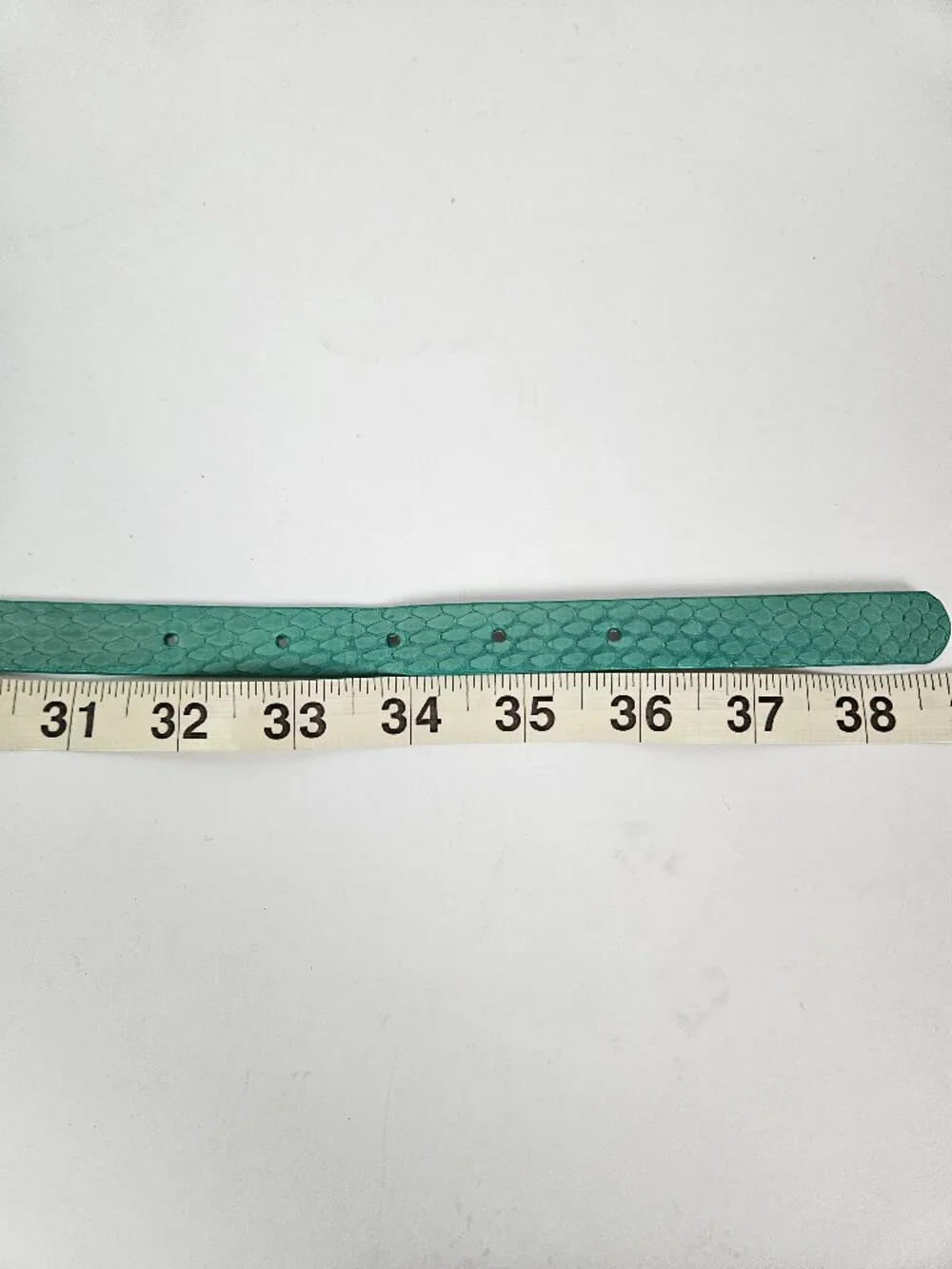J. Crew Triple Loop Turquoise Snake Embossed Leather Skinny Belt S A8107 - Picture 6 of 7